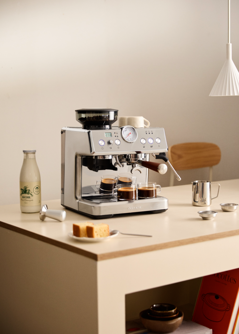 Machine à café expresso semi-automatique avec vaporisateur