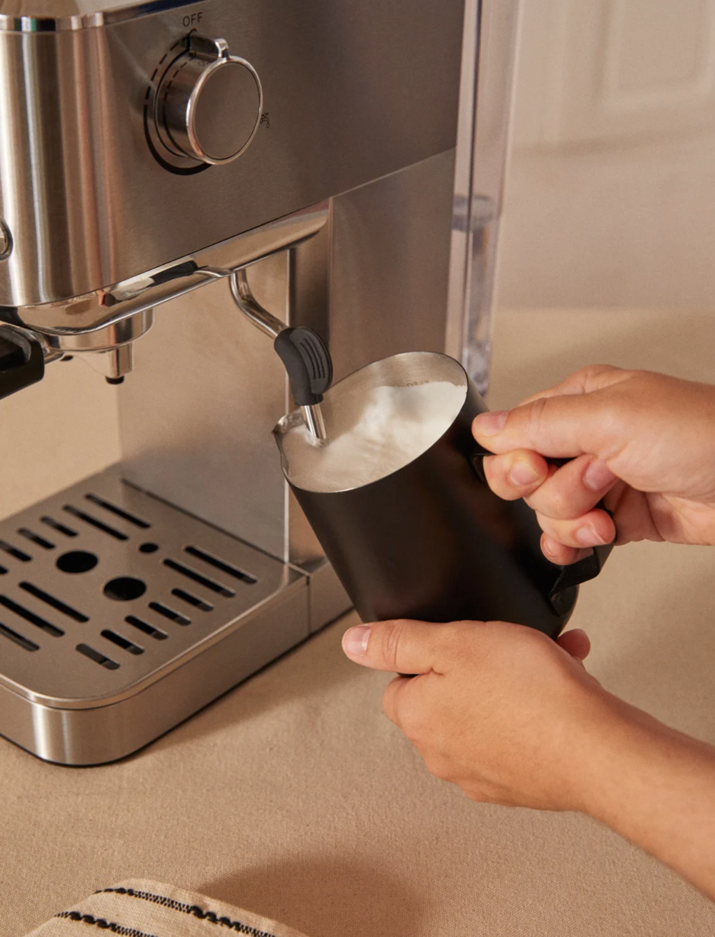 Machine à expresso avec fonction café froid